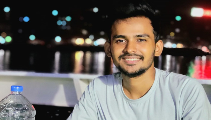 প্রথম মাসের বেতন বন্যায় ক্ষতিগ্রস্তদের জন্য ত্রাণ তহবিলে জমা দেবেন আসিফ মাহমুদ