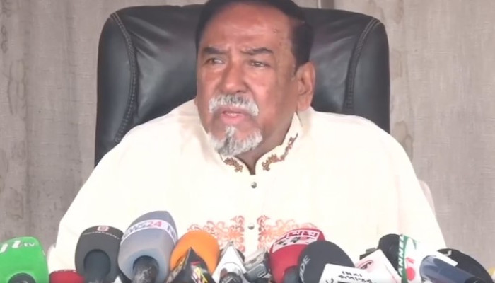 বিরতর্কিতদের বাদ দিয়ে বিপ্লবীদের নিয়ে অন্তর্বতীকালীন সরকার চান মেজর হাফিজ
