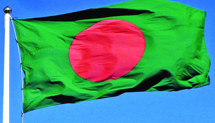 রক্তগঙ্গা এড়িয়ে ‘জাতীয় সংগীতে’ তোলপাড় রক্তগঙ্গা এড়িয়ে ‘জাতীয় সংগীতে’ তোলপাড়