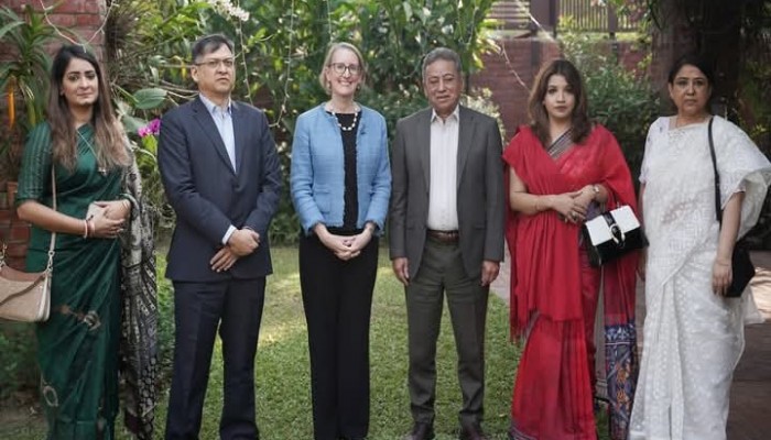 বৃটিশ হাইকমিশনারের সাথে আলাদা বৈঠক করেছে বিএনপি ও জামায়াত