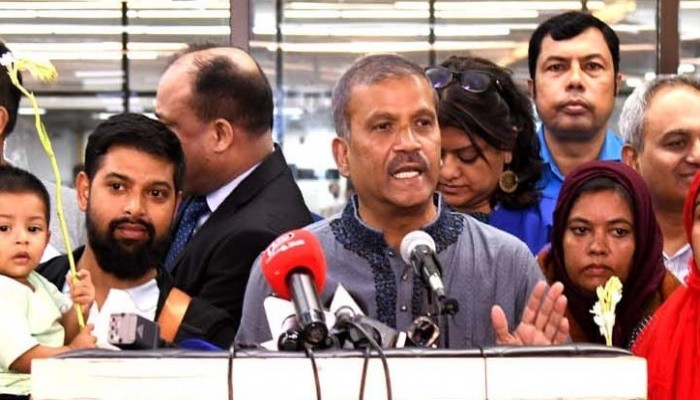 ভালো বাংলাদেশ গড়তে না পারলে জুলাই গণঅভ্যুত্থান ব্যর্থ হয়ে যাবে- আসিফ নজরুল ভালো বাংলাদেশ গড়তে না পারলে জুলাই গণঅভ্যুত্থান ব্যর্থ হয়ে যাবে- আসিফ নজরুল