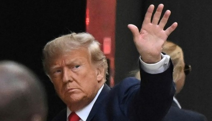 বিশ্ব স্বাস্থ্য সংস্থা থেকে বেরিয়ে আসার ঘোষণা ট্রাম্পের