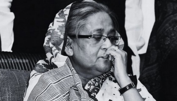 শেখ হাসিনাসহ ৭৩ জনের বিরুদ্ধে রাষ্ট্রদ্রোহের মামলা