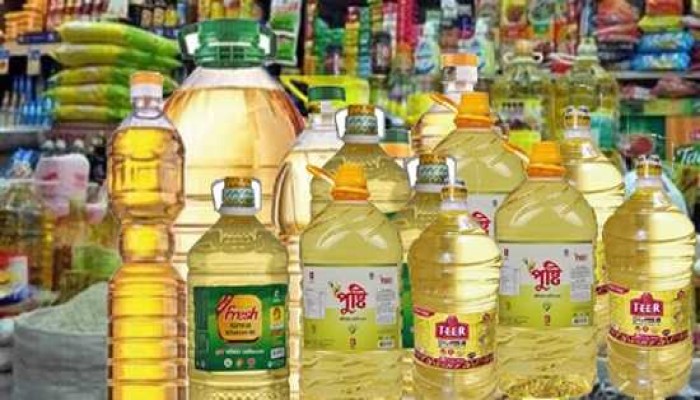 গ্যাসের পর এবার বাড়লো তেলের দাম