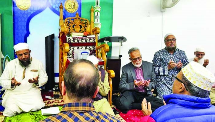 বাকির আজাদ ও শাহীনের বিদেহী আত্মার মাগফিরাত কামনায় দোয়া