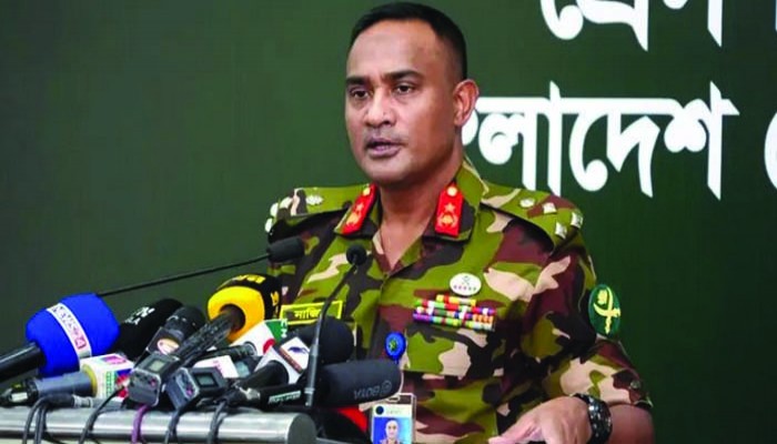 সরকার ও সেনাবাহিনী একসঙ্গে কাজ করছে : সেনা ব্রিফিং