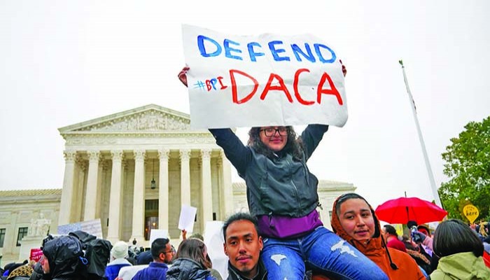 ৯০ হাজার ডাকা আবেদনকারী ওয়ার্ক পারমিট ও বৈধ স্ট্যাটাস হারাতে পারেন