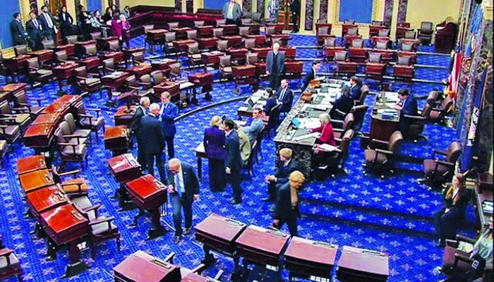 শাটডাউন অবসানে মার্কিন সিনেটে বিল পাশ : অচলায়তন ঘুচবে কি?