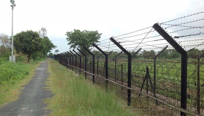 বেশিরভাগ দরিদ্র মানুষ সীমান্তে হত্যার শিকার