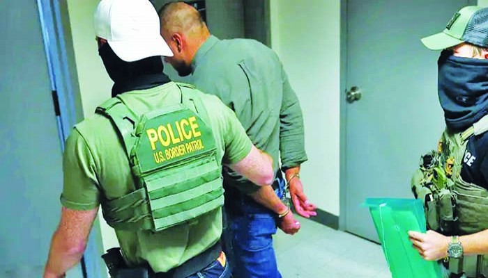 ফিফথ সার্কিট কোর্ট অব আপিলসের রায়ে জামিন ছাড়াই অনথিভুক্ত অভিবাসীদের গণ-আটক বৈধ