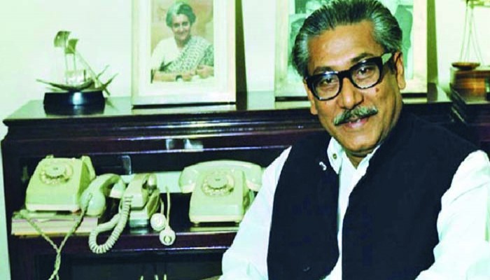 নির্বাচিত সরকারের বঙ্গবন্ধু ভীতি কীসে