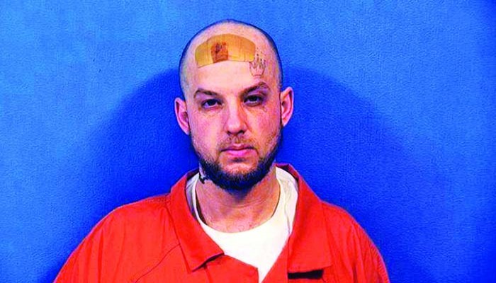 ‘আমি ভারতীয়দের সহ্য করতে পারি না বলেই থুথু নিক্ষেপ’