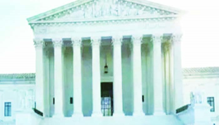 সুপ্রিম কোর্টে ট্রাম্প প্রশাসনের শরণার্থী নীতি পুনঃপ্রবর্তন নিয়ে বিতর্ক