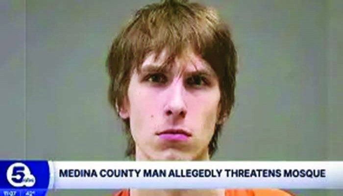 মসজিদে গণহত্যার হুমকিতে জেমসকে গ্রেফতার