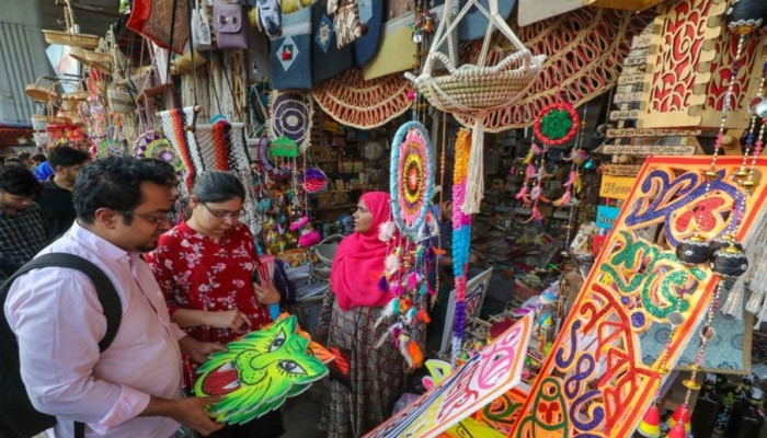 আজ পহেলা বৈশাখ : বাংলাদেশে বর্ষবরণের প্রাণের উৎসব