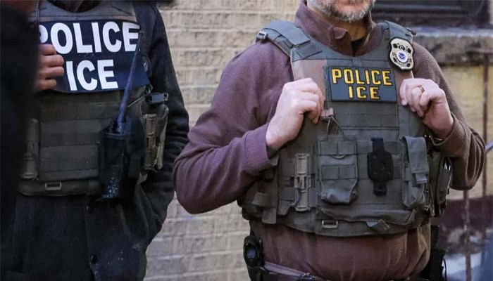 নিউইয়র্কে আইসের ক্ষমতা নিয়ন্ত্রণে কঠোর পদক্ষেপ