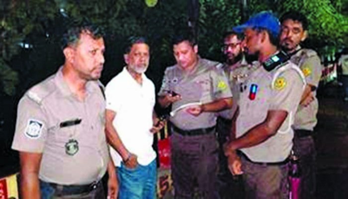 রাজধানীর বুক থেকে নদী গায়েবের চেষ্টা রুখে দিল পরিবেশবাদিরা