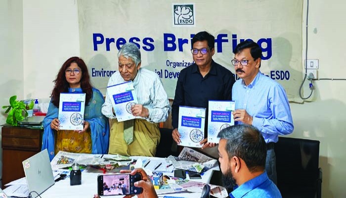 বাংলাদেশের মানুষের দিন শুরু হচ্ছে বিষ দিয়ে